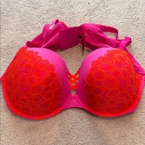 TORRID 46C XO PLUNGE PUSH-UP BRA